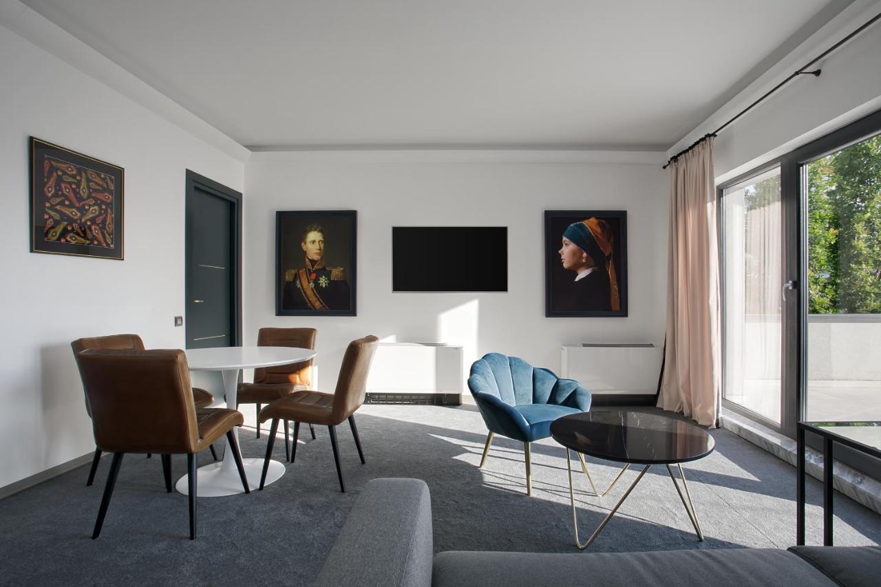 The Square Hotel Κλουζ-Ναπόκα Εξωτερικό φωτογραφία