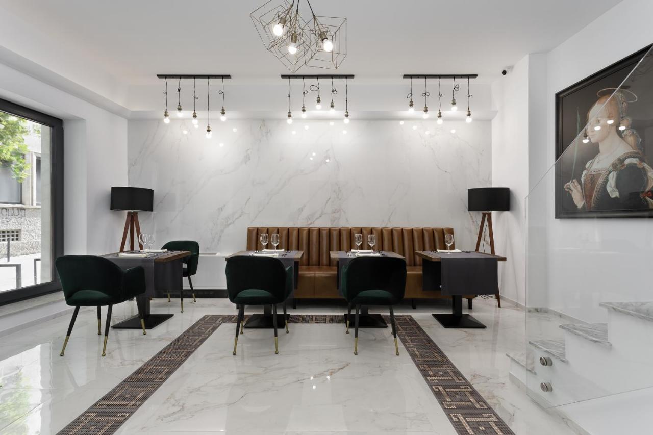 The Square Hotel Κλουζ-Ναπόκα Εξωτερικό φωτογραφία